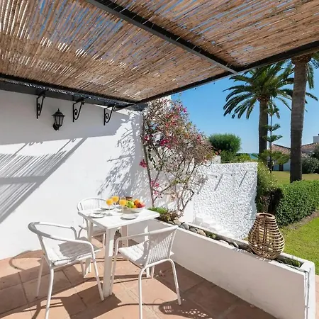 213 - Andaluzas A 50m Playa Hotel